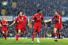 足坛狠人阿尔特塔：四大皆空赛季的致命考验与嘴硬智慧