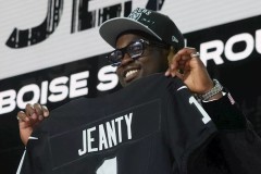 申京力压KD荣膺火箭队MVP：四大亮点解析