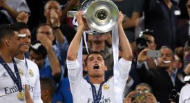 桑切斯足球哲学：从球场巨星到战术大师的教练生涯